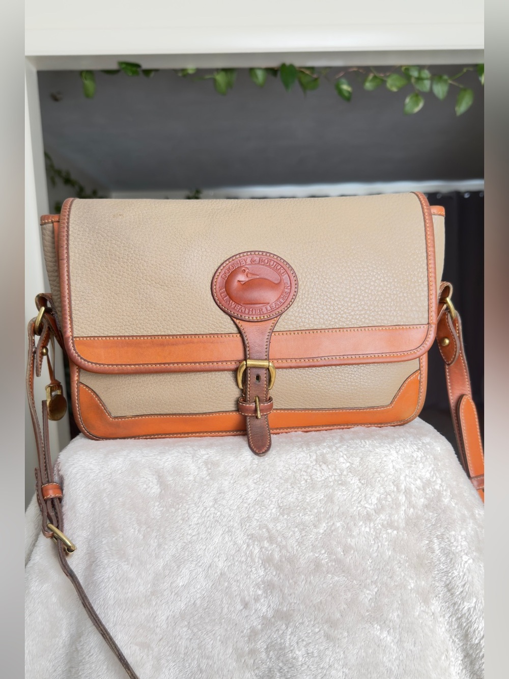 Vintage Dooney & Bourke Taupe All Weather Leather Essex Crossbody Bag USA